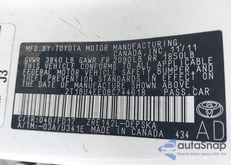 2011 Toyota Corolla S z USA, uszkodzony, nr VIN 2T1BU4EE0BC744618